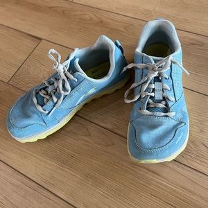 Lone Peak running shoes kids